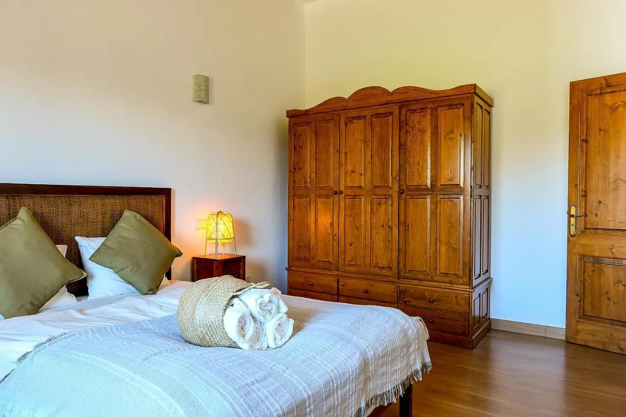 Apartment ☆Gehobene Finca - Pool Traumgarten Pizzaofen A/C☆ Porto Cristo